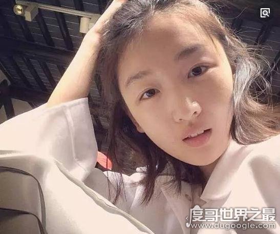 盘点娱乐圈的素颜女神,离开化妆品的她们依然那么亮眼